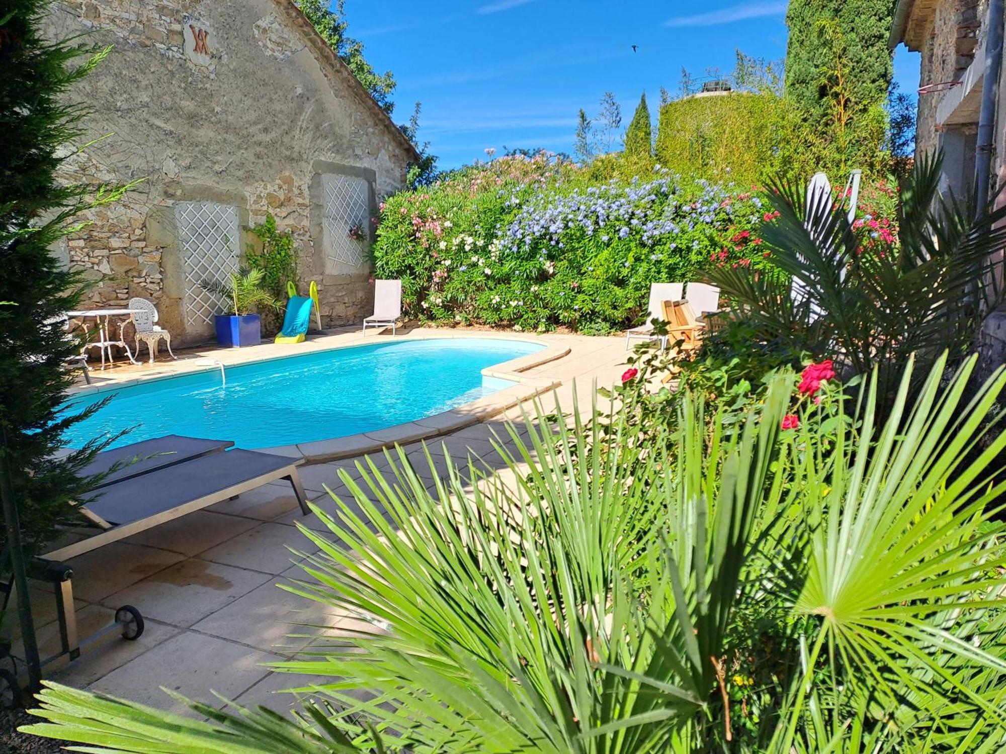 Le Gite De Sainte Valiere Piscine Et Spa Екстериор снимка